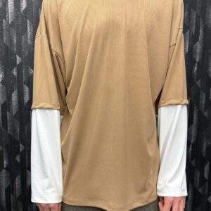T-shirt in cotone elastico a coste con doppia manica