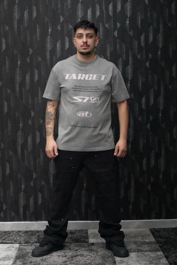 T shirt con logo - immagine 3